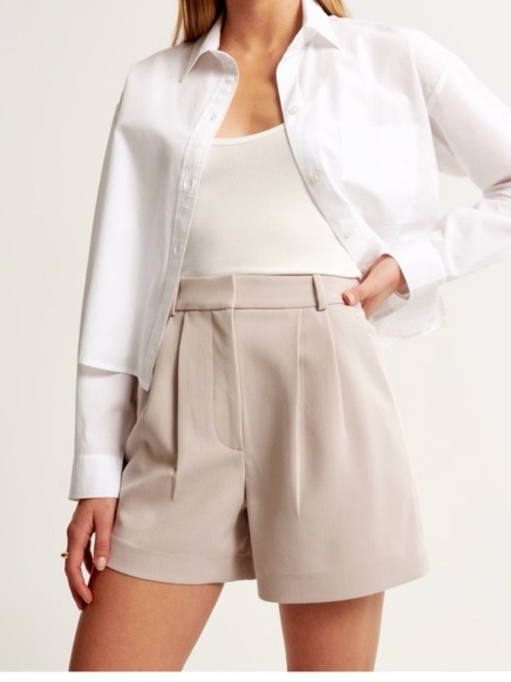 Abercrombie & Fitch NWT Sloane Tailored Shorts Ultra High Rise Size 32/14
